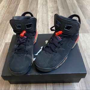 Air Jordan 6 Retro 6Y